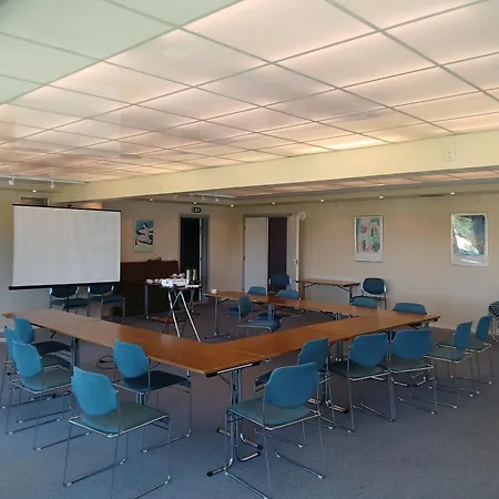 모텔 Hok & As 사릅스보르그